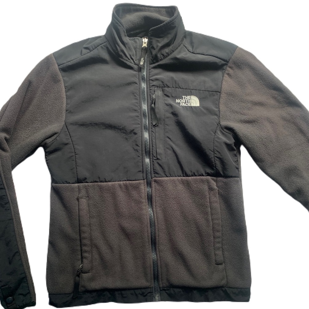 Gray & black North Face Denali Jacket